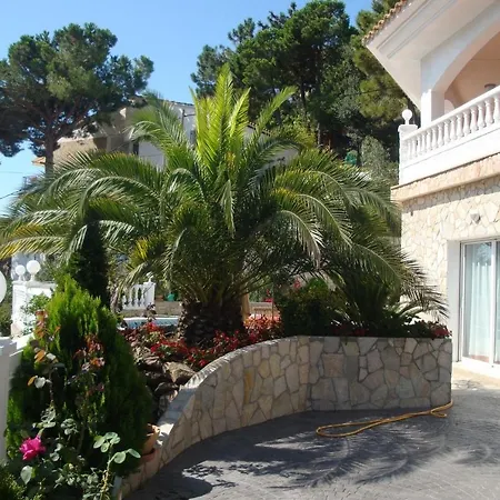 Semesterbostad Talia *