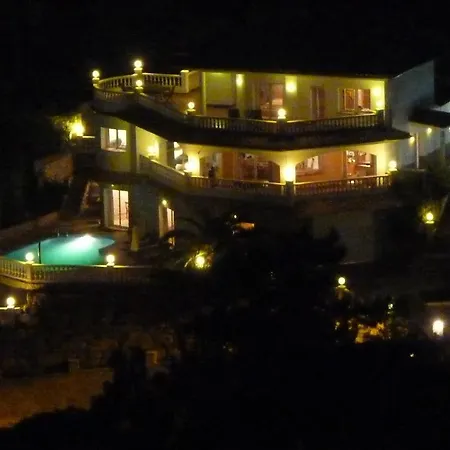 Holiday home Talia *